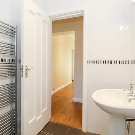 بيت للعطل Rainbow End